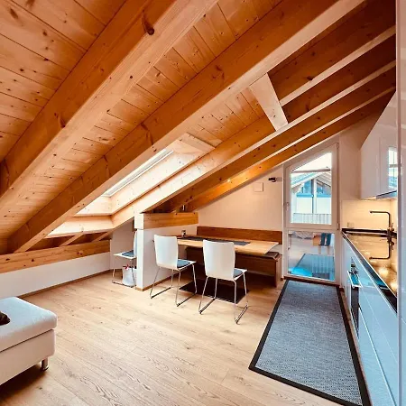 公寓 Alpenglueck Garmisch, Attic