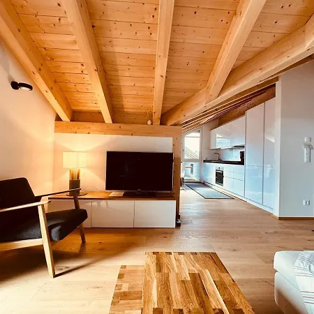 公寓 Alpenglueck Garmisch, Attic *